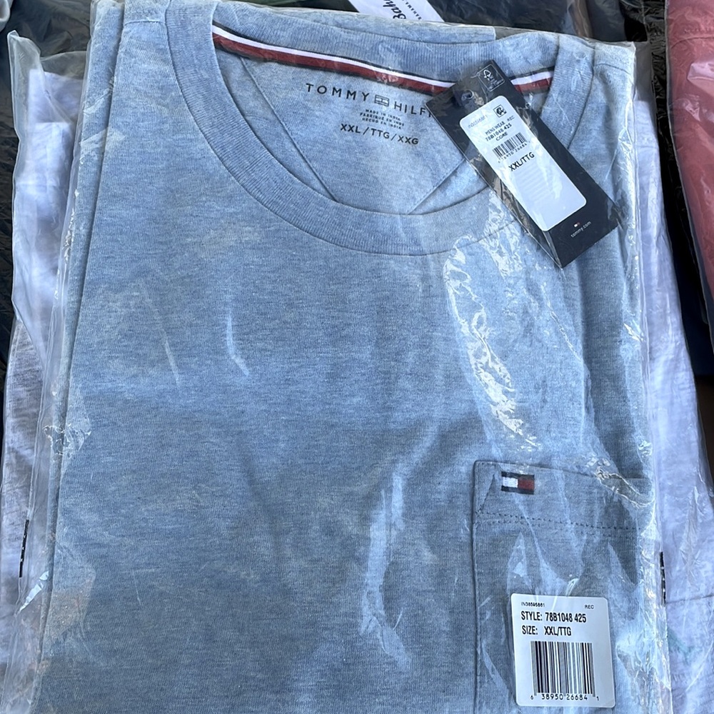 Tommy Hilfiger XXL SS pocket tshirt light blue NWT